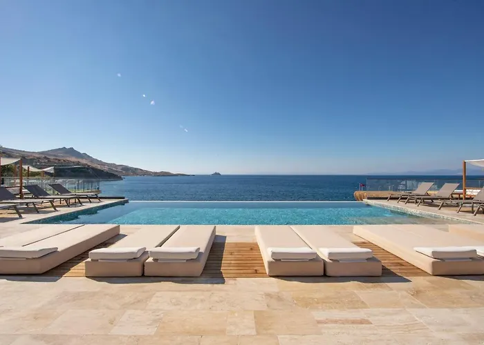 Nixie & - Adult Only 5*