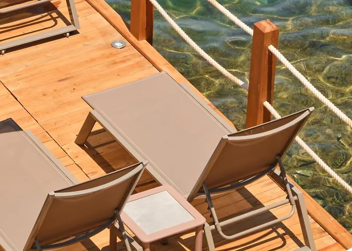 Nixie & - Adult Only 5*