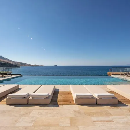 Nixie & - Adult Only 5*