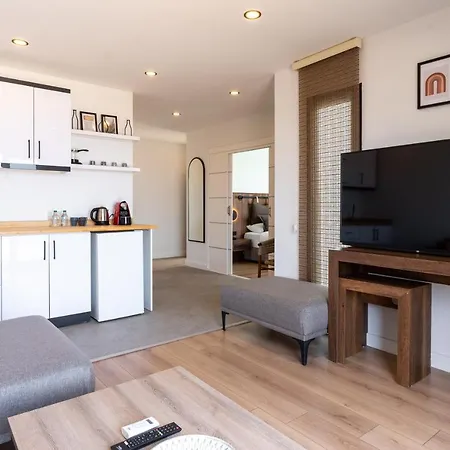 Nixie & - Adult Only Szálloda