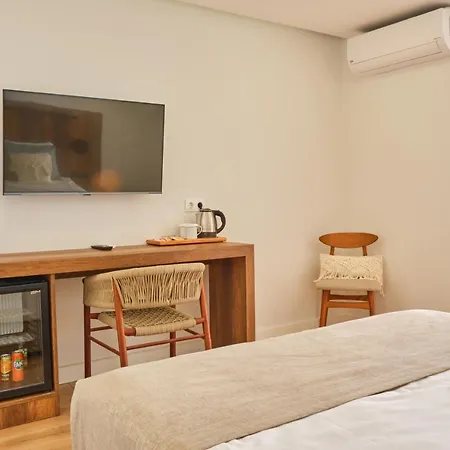 Nixie & - Adult Only