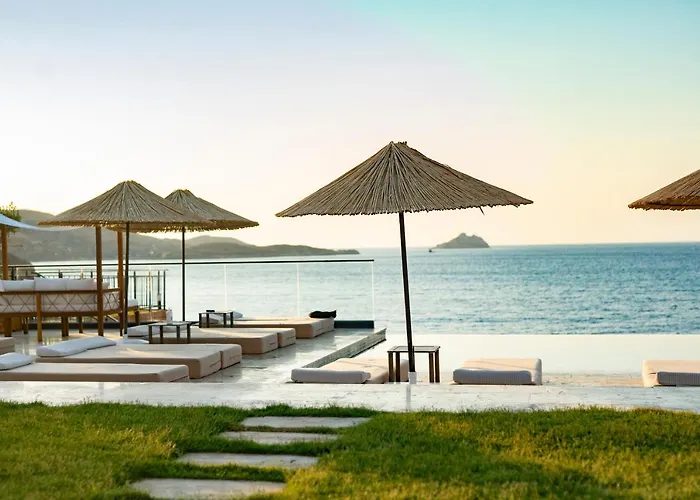 Nixie & - Adult Only 5* يالِكافاك