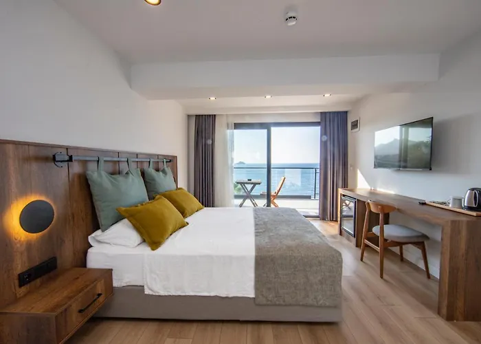 Nixie & - Adult Only يالِكافاك