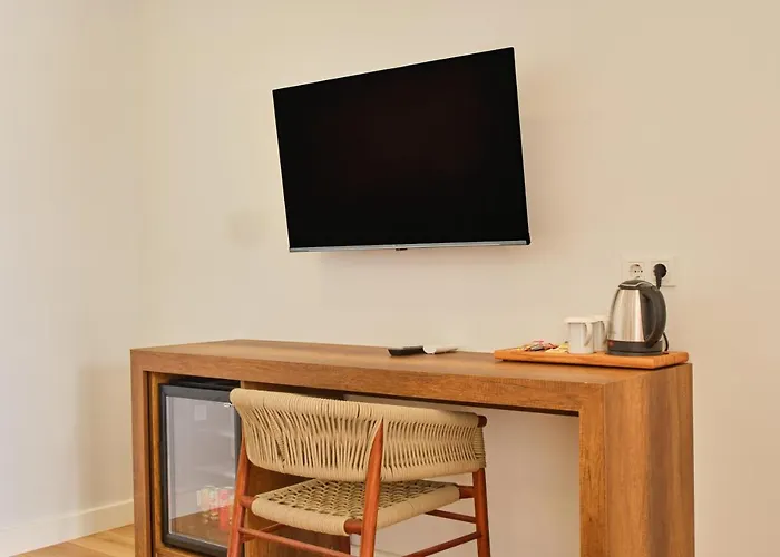 Nixie & - Adult Only 5*