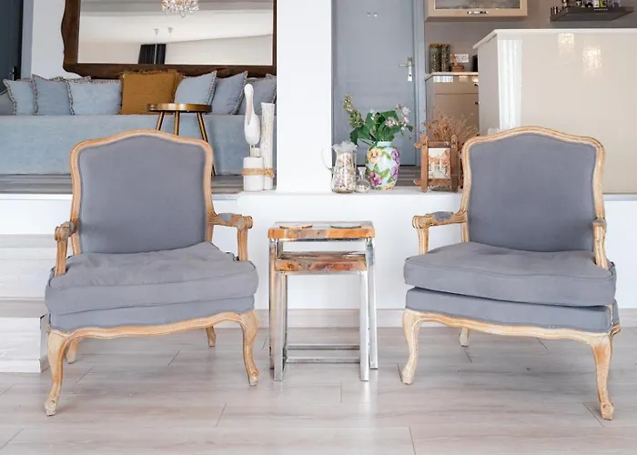 Nixie & - Adult Only 5*